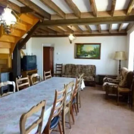 Spacieux Et Paisible Pres Du Mans Avec Grand Terrain, 15 Couchages, Ping-pong Et Wifi - Fr-1-410-178 Σπίτι διακοπών Chaufour-Notre-Dame